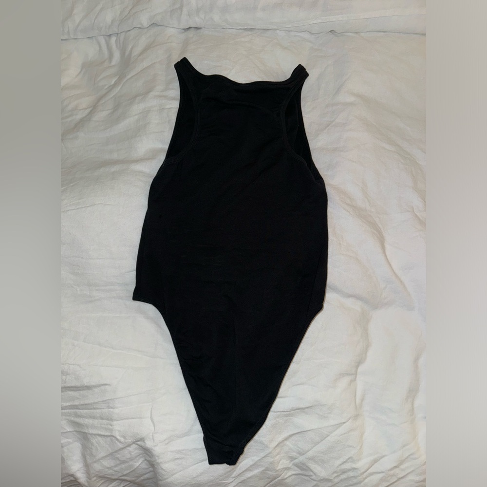 Everlane Razorback bodysuit - Picture 8 of 8